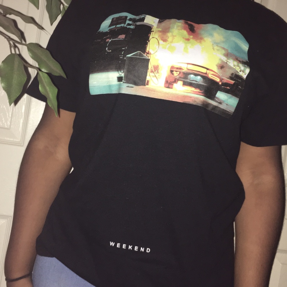 black forever 21 graphic tee !